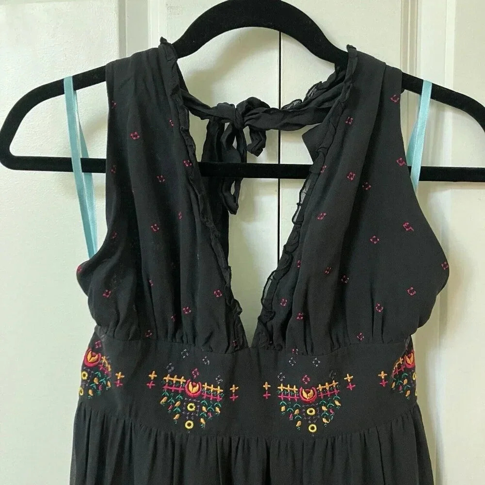 Marciano Silk Black Tiered Embroidered Halter Dress Womens Small Long Maxi - Picture 6 of 8
